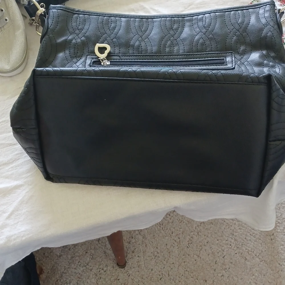 Bella Russo | Quilted Tote, NWOT,  black, 15 x 14 x 6, adjustable strap